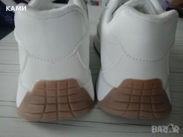 НОВИ детски обувки еко кожа 34н., снимка 11 - Детски маратонки - 51975147