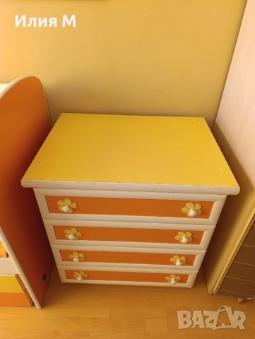 Комплект бебешка кошара и комод, снимка 4 - Мебели за детската стая - 51945011
