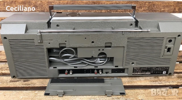 SHARP GF 500H -Колекционерски радиокасетофон! Като Нов-супер запазен!, снимка 9 - Радиокасетофони, транзистори - 50470270