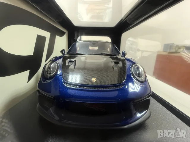 Porsche 911 GT3 в 1:18 мащаб на GT Spirit 
