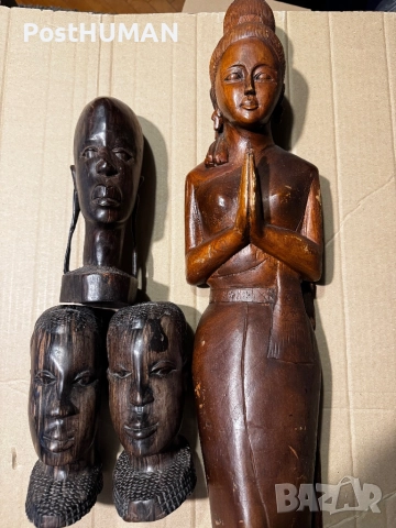 Африкански глави  - дърво, снимка 1
