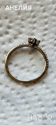 Дамски пръстен бяло злато , снимка 2 - Пръстени - 36981174