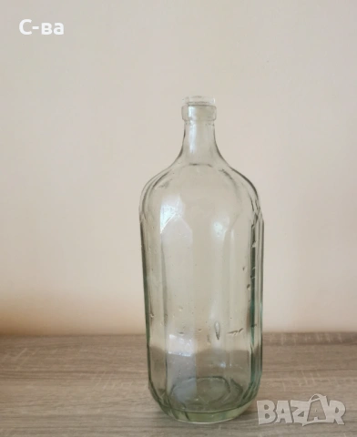 Стъклено шише 
