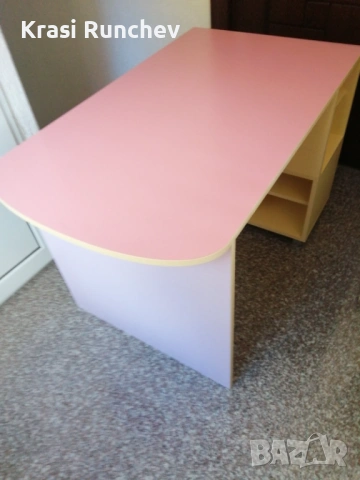 Детско бюро , снимка 2 - Бюра - 53053306