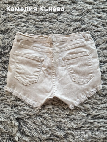 Дамски къси панталонки , снимка 2 - Къси панталони и бермуди - 51636641