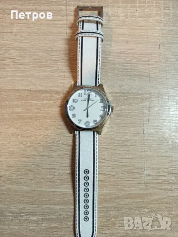Часовник"Marc Jacobs", снимка 3 - Дамски - 49937750