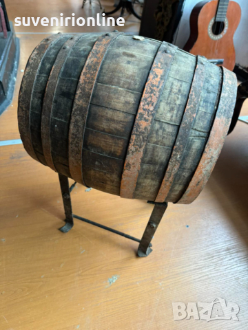 Стара дървена бъчва на стойка, снимка 4 - Антикварни и старинни предмети - 44922185