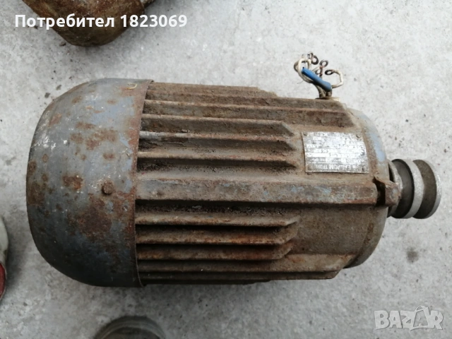Електродвигатели , снимка 8 - Електродвигатели - 53939286