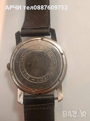 UMF Ruhla 15 Jewel German-Made Cal 24 Movement, Manual 33mm Рухла Немски часовник, снимка 4 - Мъжки - 49823710