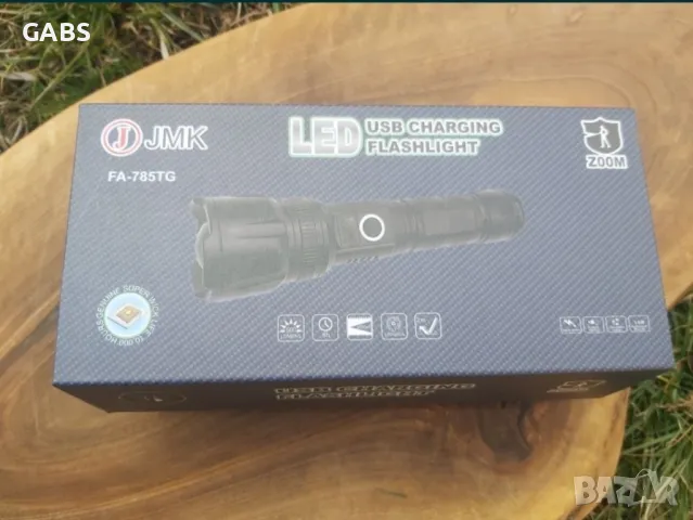 Мощен LED фенер JMK малък,USB зареждане с дисплей за заряда на батерията, снимка 5 - Екипировка - 49252068