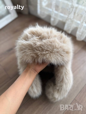 Зимни Дамски Шапки Различни Цветове , снимка 2 - Шапки - 52877198