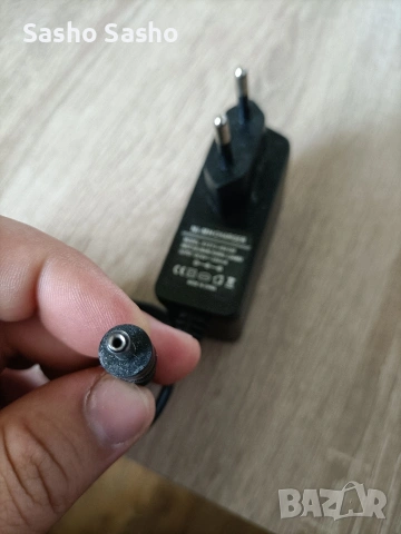 адаптер , снимка 3 - Кабели и адаптери - 54329141