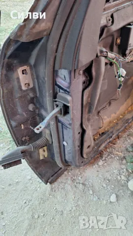 Задна лява врата за БМВ е39 от BMW e39 тъмносиния задна лява врата дясно огледало, снимка 6 - Части - 47828313