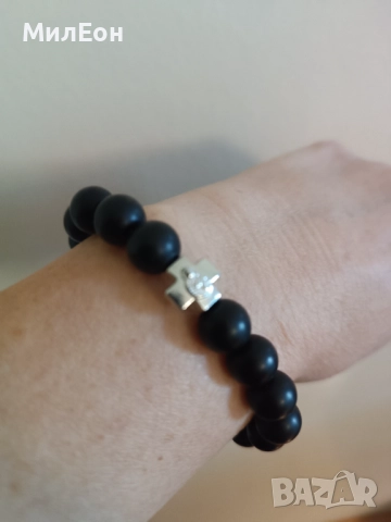 Гривна черен оникс 