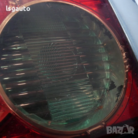 Десен стоп Toyota Avensis II 2003-2009 ID: 159072, снимка 3 - Части - 54023041