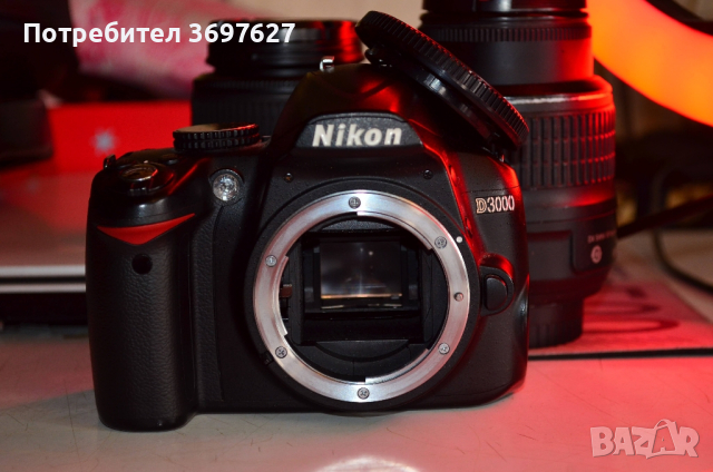 Nikon D3000, снимка 4 - Фотоапарати - 44671887