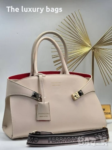 Стилна дамска чанта , снимка 4 - Чанти - 51111531