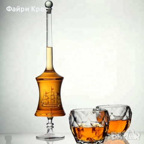 Комплект за уиски, стъклена бутилка 500мл , 2бр чаши x 200мл подарък за мъже