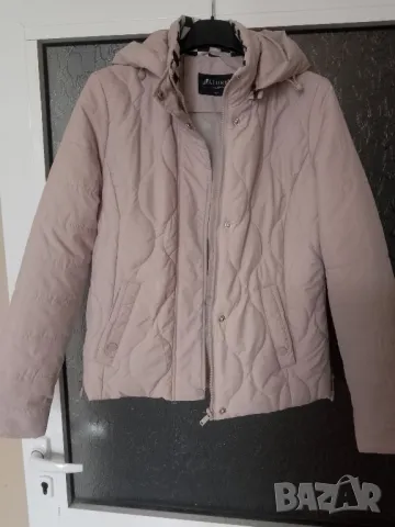 ново дамско яке , снимка 1