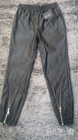 Кожен панталон в черен цвят с цип отпред, снимка 4 - Панталони - 31016263