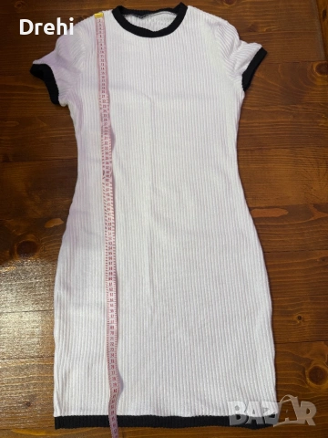 Дамска бяла рокля размер М