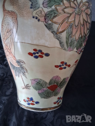 Китайска порцеланова ваза [2], снимка 14 - Антикварни и старинни предмети - 51886119