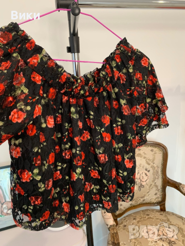 Дамска блуза в размер S/М, снимка 2 - Корсети, бюстиета, топове - 44922565