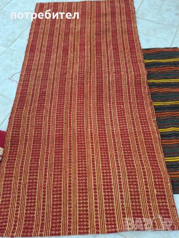 Вълнени , ръчно изработени тъкани с родопски мотиви, снимка 8 - Антикварни и старинни предмети - 42053438