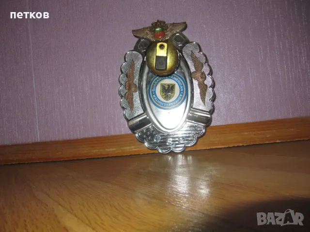 метален пепелник със запалка- Made in USA, снимка 8 - Колекции - 47569640