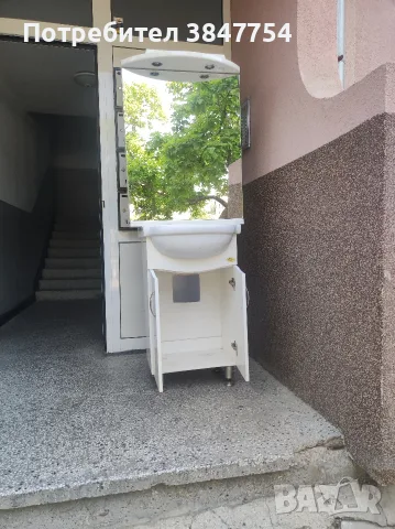 Шкаф за баня с огледало, снимка 2 - Шкафове - 55836477