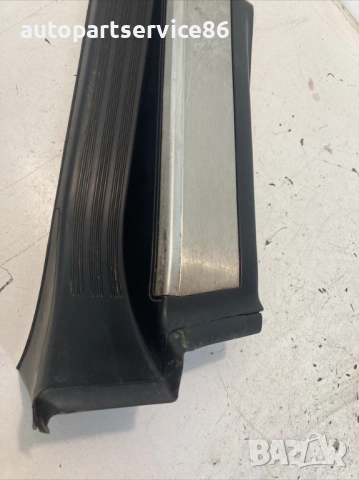 Стъпало за влизане задна лява страна за Mercedes W140 S300Td (1996) 1406800335, снимка 3 - Части - 54202542