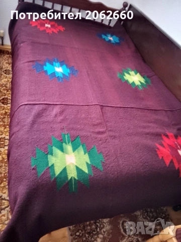 Нова черга ръчно тъкана