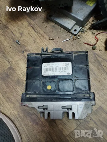 Компютър скоростна кутия за VW Golf , Passat , AUDI A3 , 01M927733C
