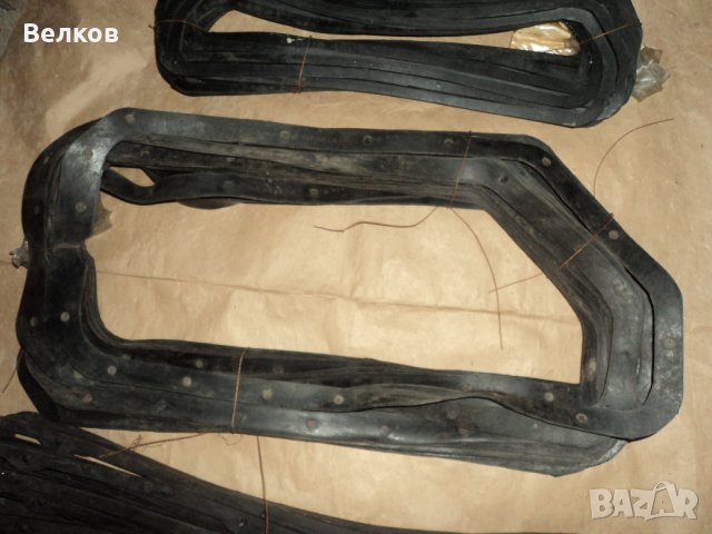 Гарнитури, снимка 3 - Части - 29300654