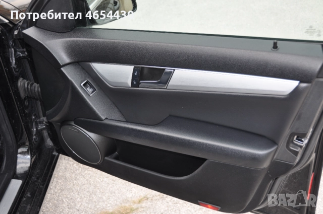 MERCEDES- BENZ C 250-4x4 7G, снимка 18 - Автомобили и джипове - 52463638