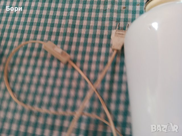Порцеланово тяло за настолна лампа, снимка 4 - Настолни лампи - 42681488