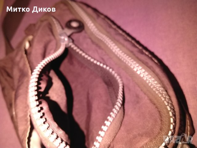 Мъжка чанта промазан плат маркова на Киплинг-две позици  за през рамо и колан 20х15х6см, снимка 5 - Чанти - 35318873