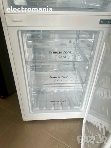 НЕУПОТРЕБЯВАН!!!хладилник с фризер Cecotec Bolero Combi 250 WD WhiteGloss Total No Frost, снимка 11 - Хладилници - 54225396