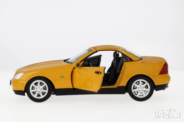 B66040713,умален модел die-cast Mercedes SLK 200 Roadster R170 (1996-2000)1:18, снимка 2 - Колекции - 52352212