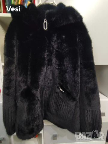 Пухено палто с качулка еко косъм ново