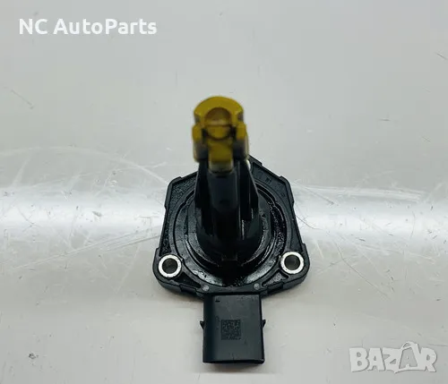 Сензор за масло за БМВ BMW 2 series F46 216d 1.5 дизел B37C15A 8596382 BMW 2017, снимка 6 - Части - 49476619