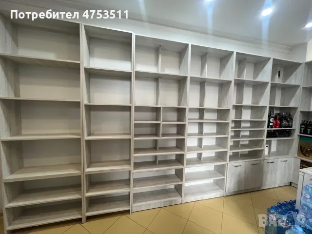 Стелажи за магазин