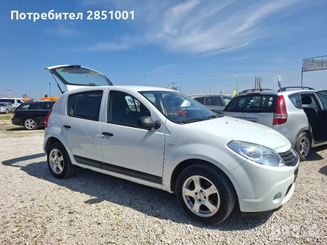 Дачия Сандеро 1.2 Бензин, снимка 3 - Автомобили и джипове - 54339652