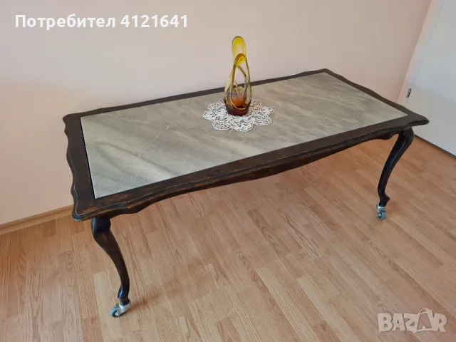 Изискана холна масичка, подвижен мраморен плот, носеща рамка и крака от масивно дърво, снимка 8 - Антикварни и старинни предмети - 46408720