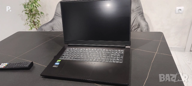 Голям Геймърски лаптоп 17.3 инча 2к резолюция 165hz I7-13620H с RTX 4060 32GB Ram и 1TB m.2 Samsung 