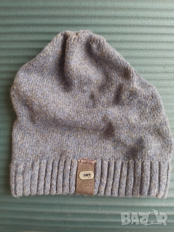 QS Вълнена оригинална мъжка зимна шапка - НОВА, снимка 5 - Шапки - 52493370