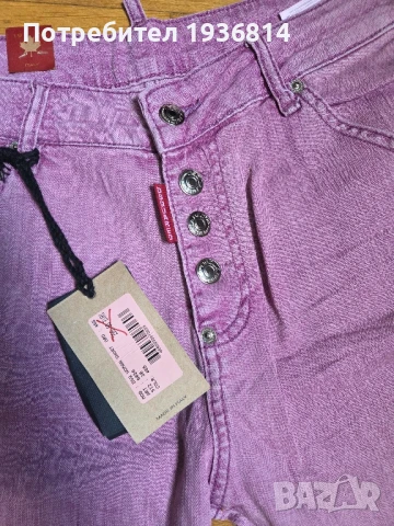 DSQUARED Дамски къси панталонки, снимка 3 - Къси панталони и бермуди - 24789626