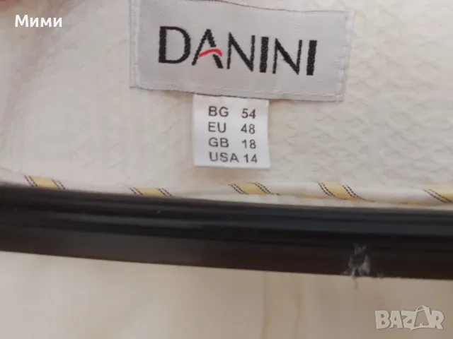 Бяло сако на Danini, снимка 3 - Сака - 49427154