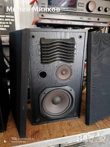 CAT Berlin 2000 L, снимка 2 - Тонколони - 55980715