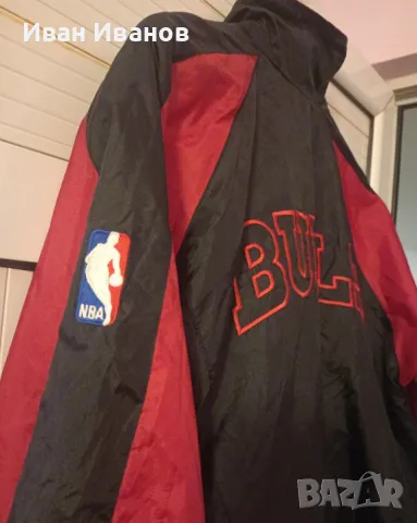 Оригинално ретро двулицево яке на Chicago Bulls, снимка 7 - Баскетбол - 48430492